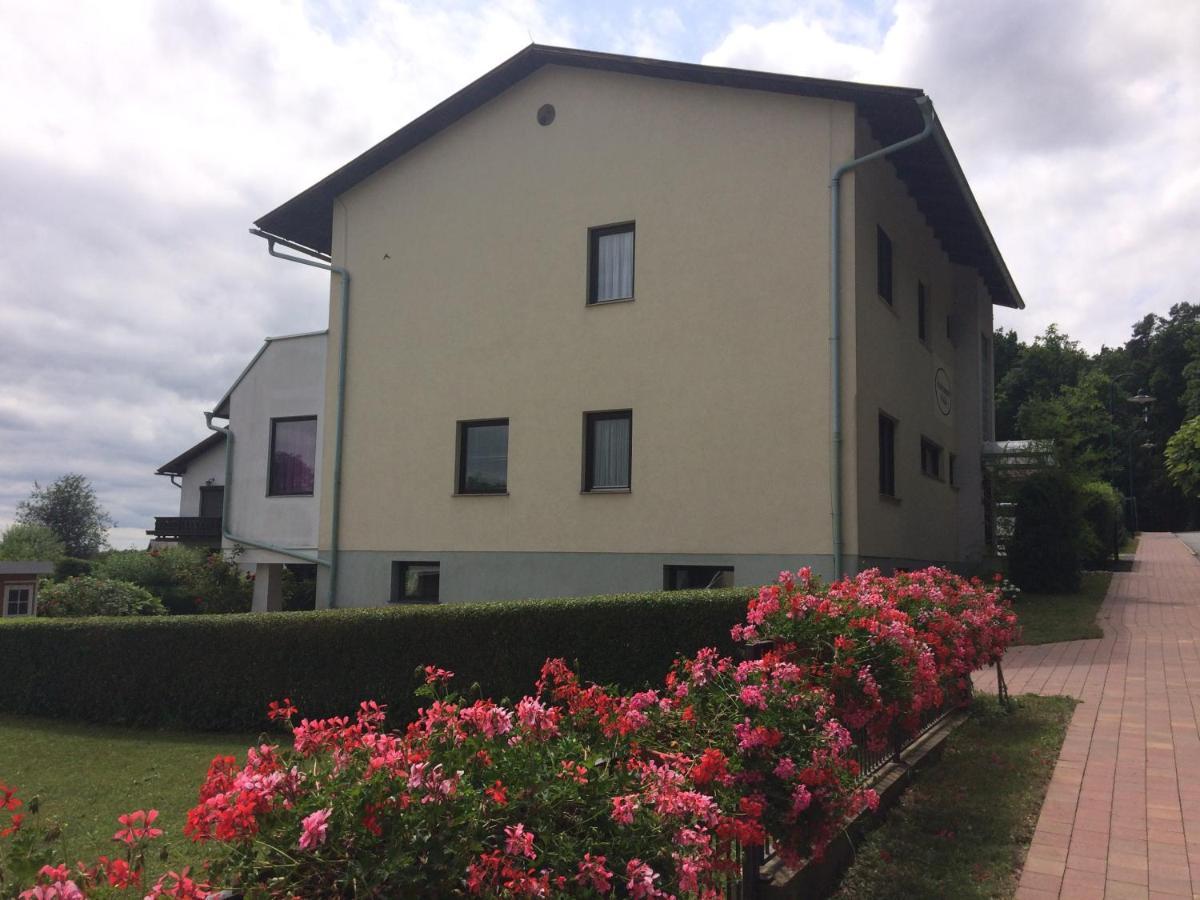 Haus Camelia Bed and Breakfast Bad Tatzmannsdorf Εξωτερικό φωτογραφία