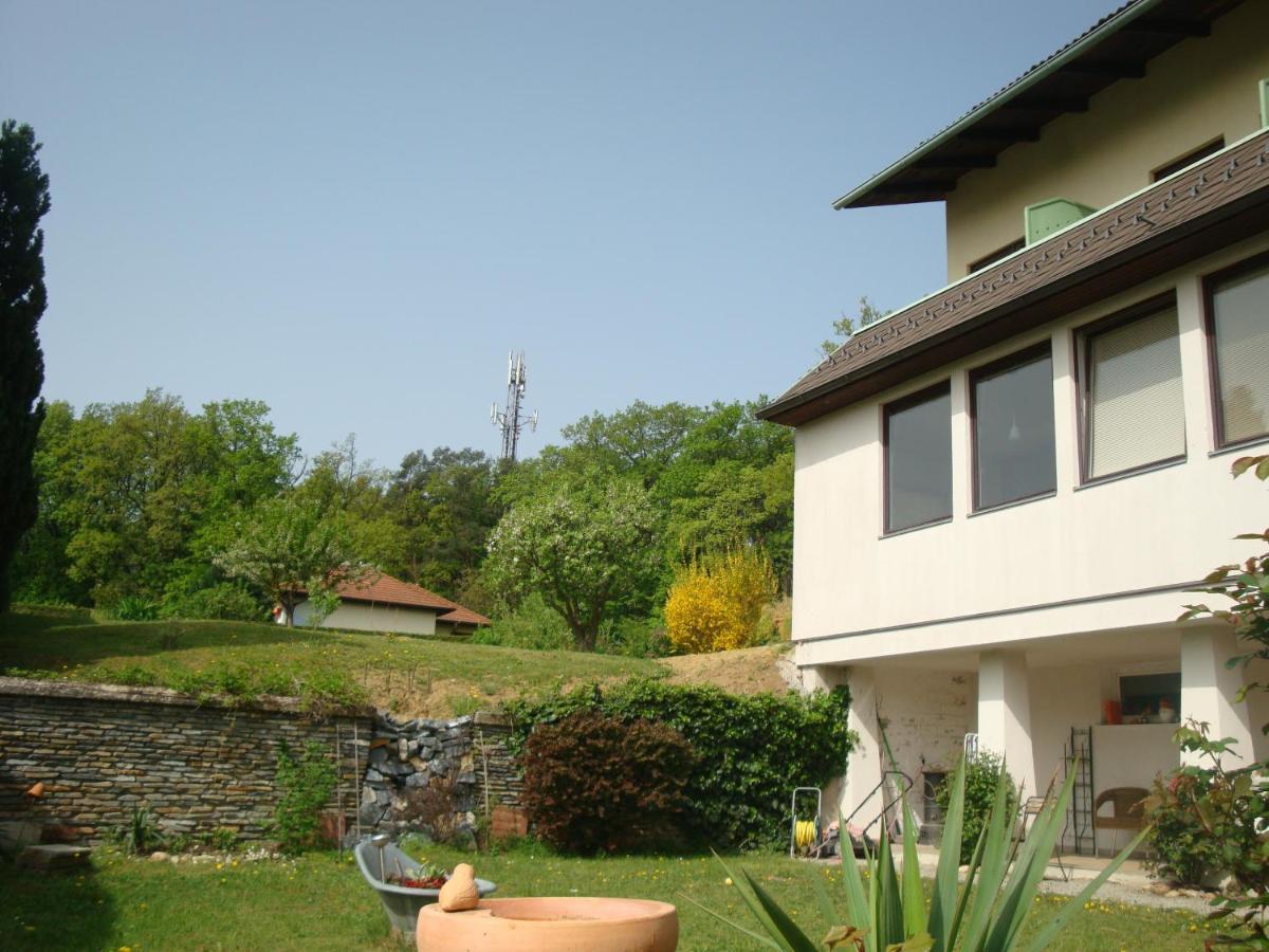 Haus Camelia Bed and Breakfast Bad Tatzmannsdorf Εξωτερικό φωτογραφία